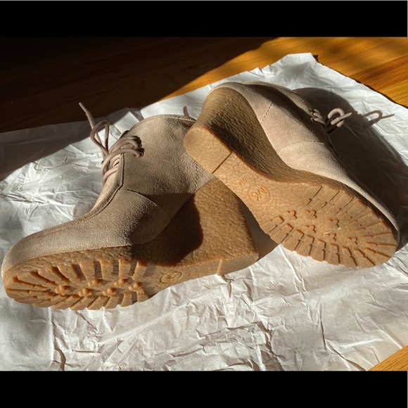 Michael Kors Rory Bootie Dark Dune Suede Wedge - Picture 4 of 4